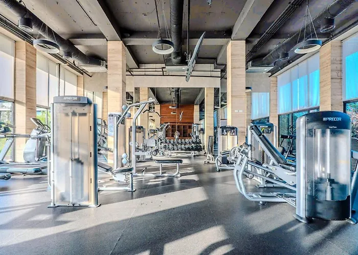 Lux Awa Golf, Pool, Gym, Walkable ! * Playa del Carmen